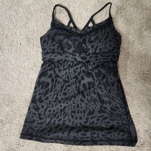 Lululemon just breathe cheetah tank size 4